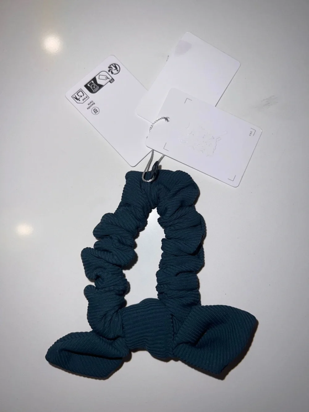 NWT Lululemon Uplifting Bow Scrunchie Teal Ribbed Hair Tie Blue Green